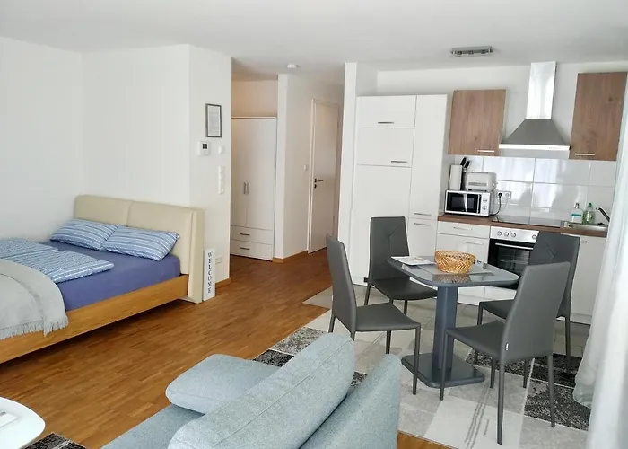 Alice & Julia 巴登-巴登